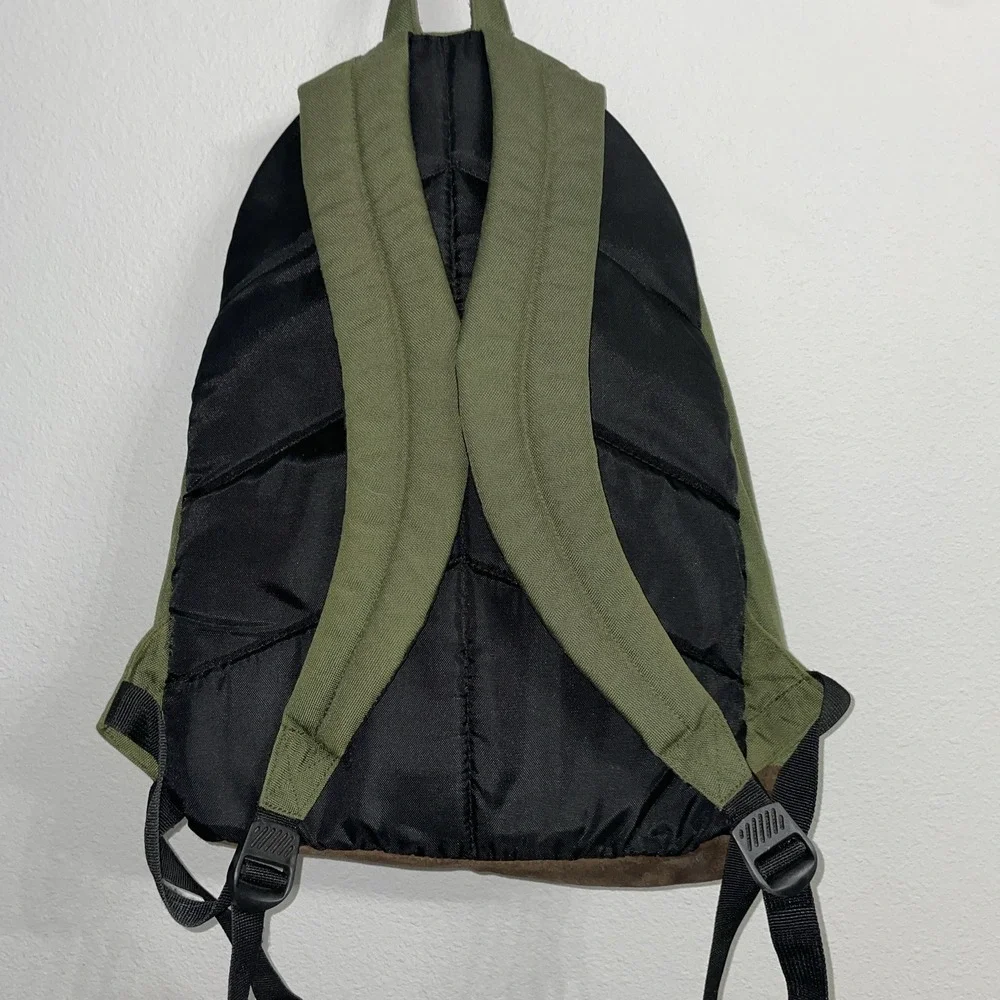 Vintage Eddie Bauer Suede Bottom‎ Backpack Green Travel Camping School Hiking
